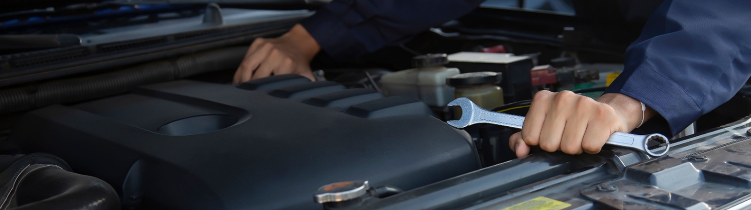 Car Mechanic Near Me in Bath, ON